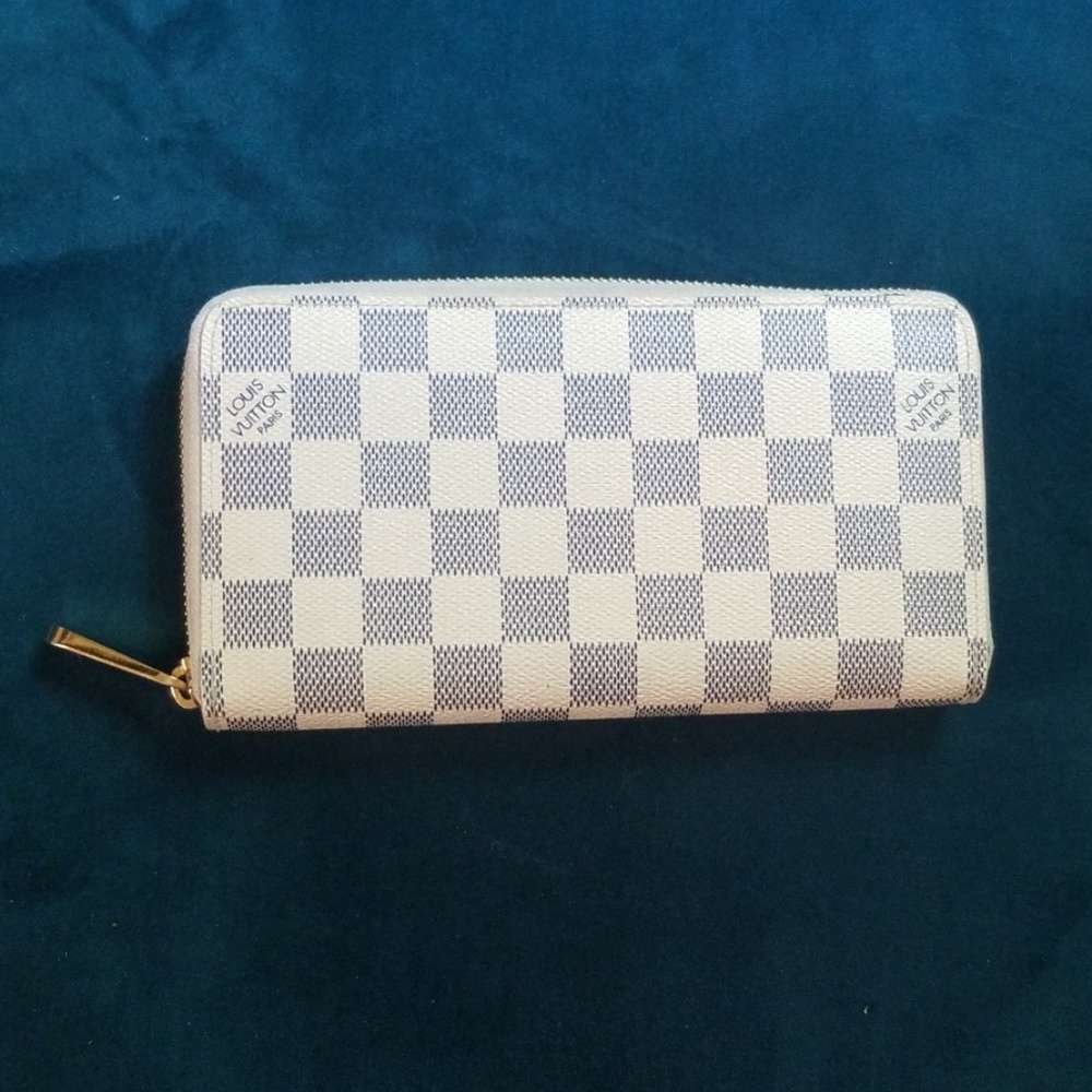 Louis Vuitton Damier Azur Zip Around Wallet in White and Blue